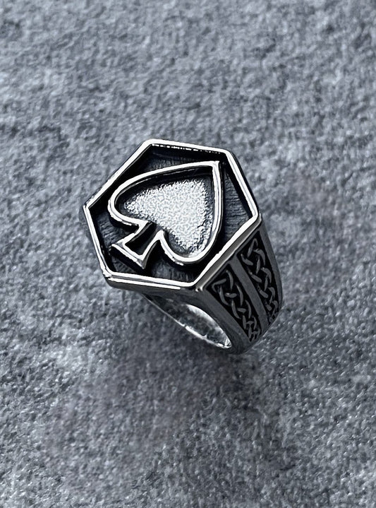 Spade Ring