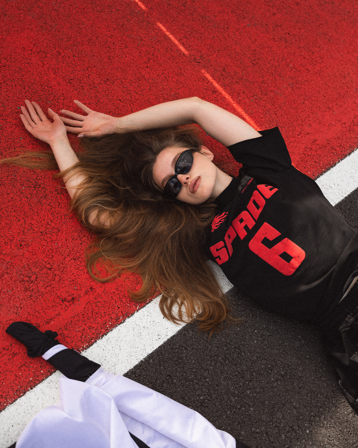 SPADE 6 BLACK TEE